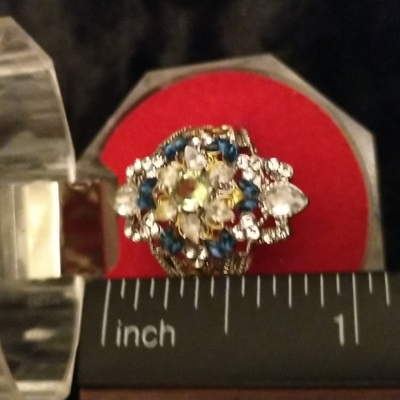 🌺Gorgeous SZ 71/2 created Sapphire multicolor silver ring with gold filigree🌸 - Picture 3 of 5